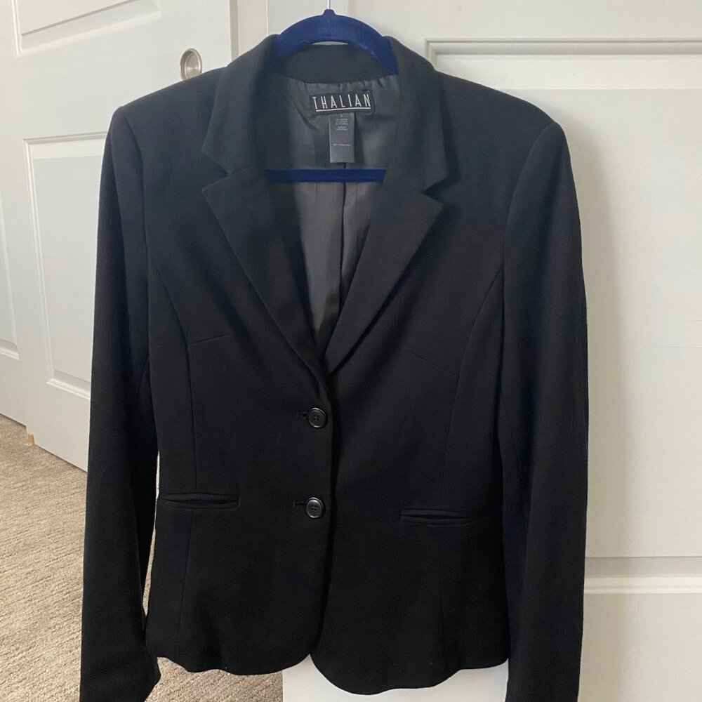 Thalian Women's Black Blazer